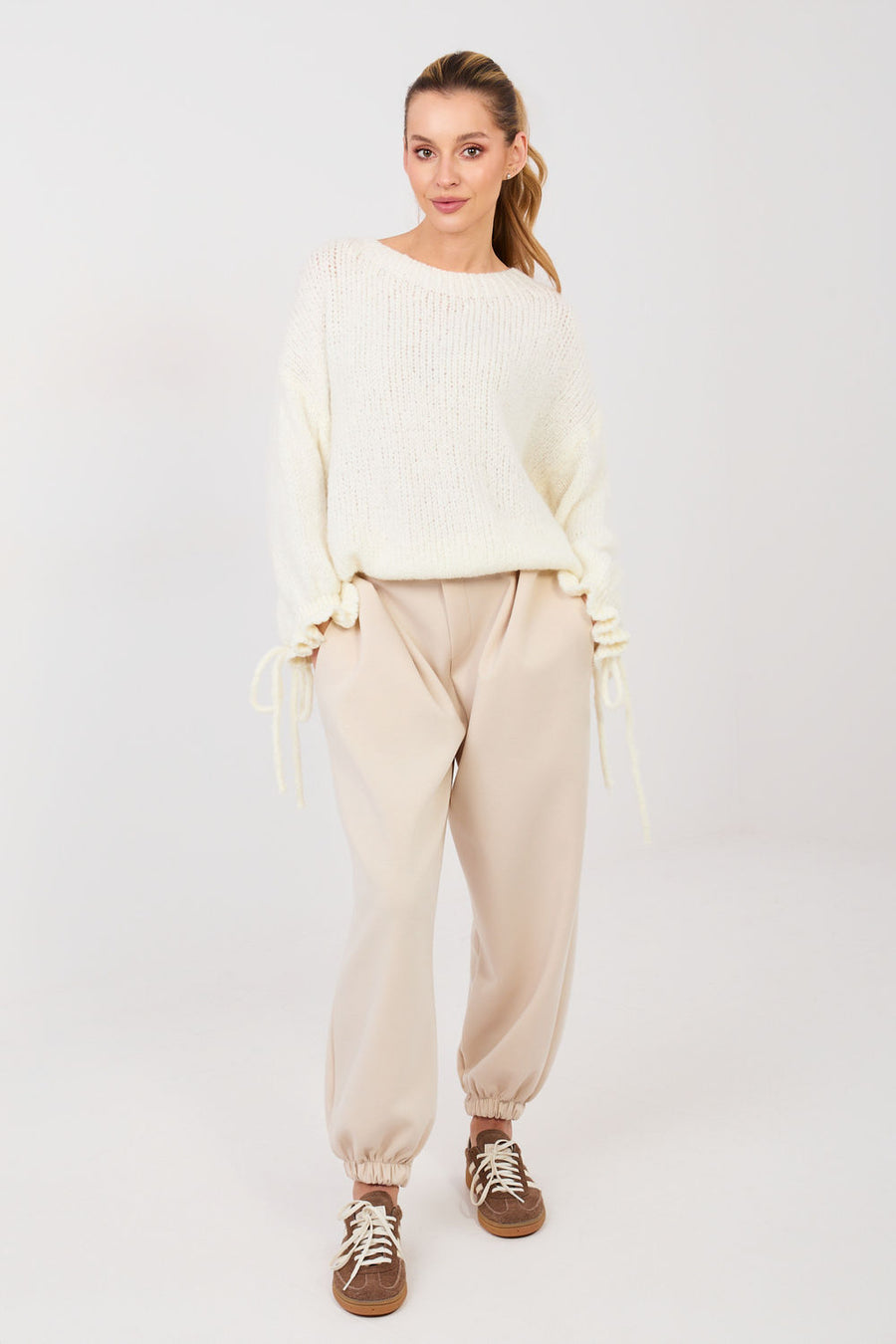 Italy Moda Light Beige Pleated Joggers