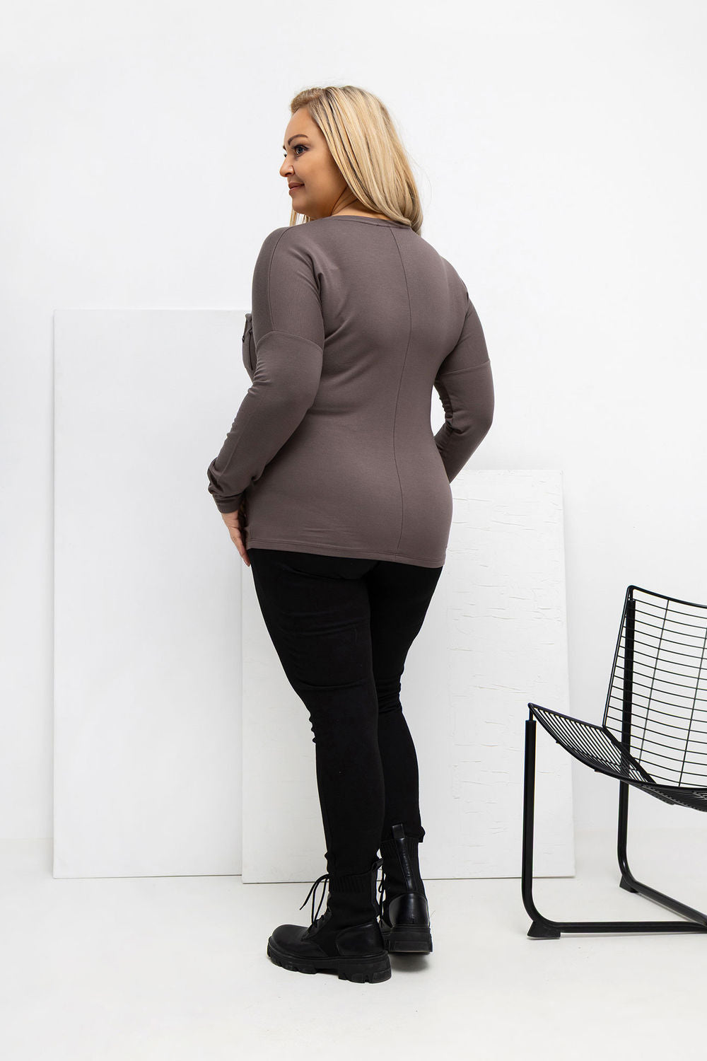 Relevance Brown V-Neck Long Sleeve Plus Size Blouse - view 3