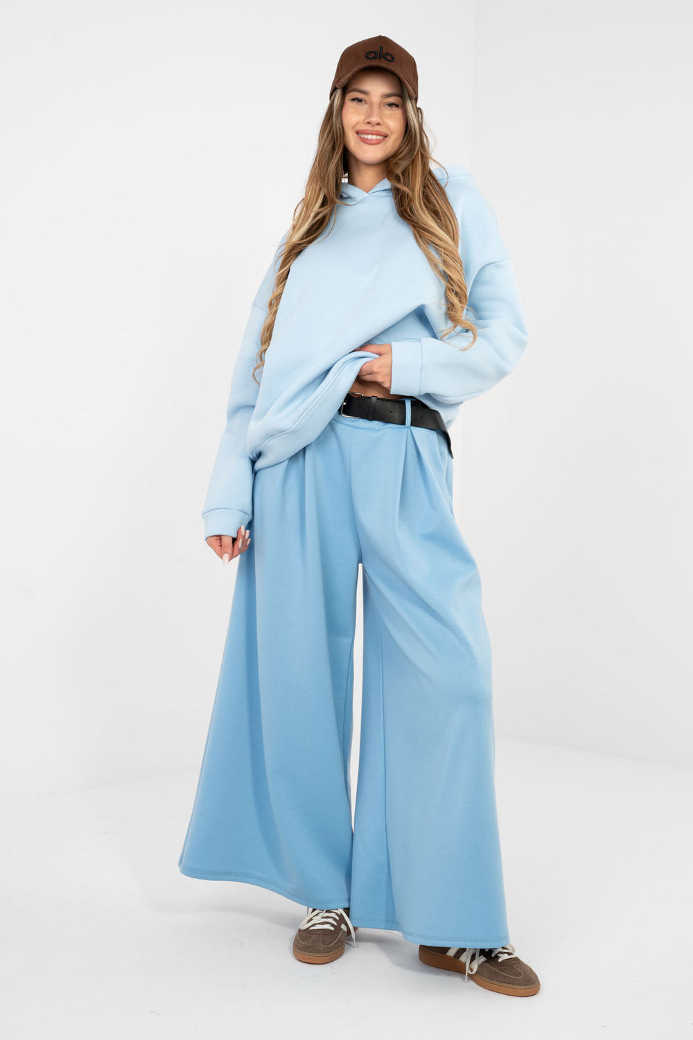 Rue Paris Blue Pleated High Waisted Joggers - view 3