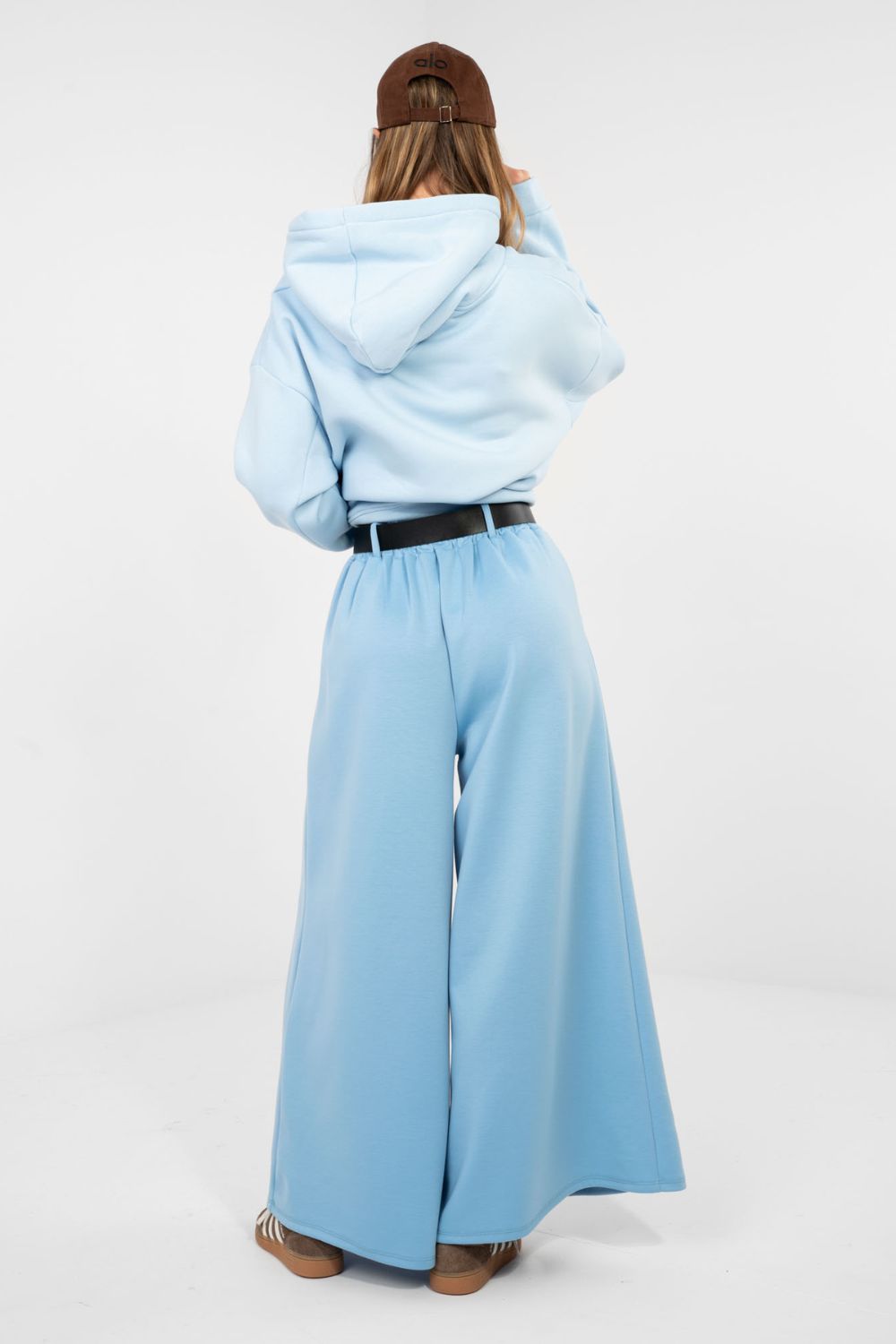 Rue Paris Blue Pleated High Waisted Joggers - view 4
