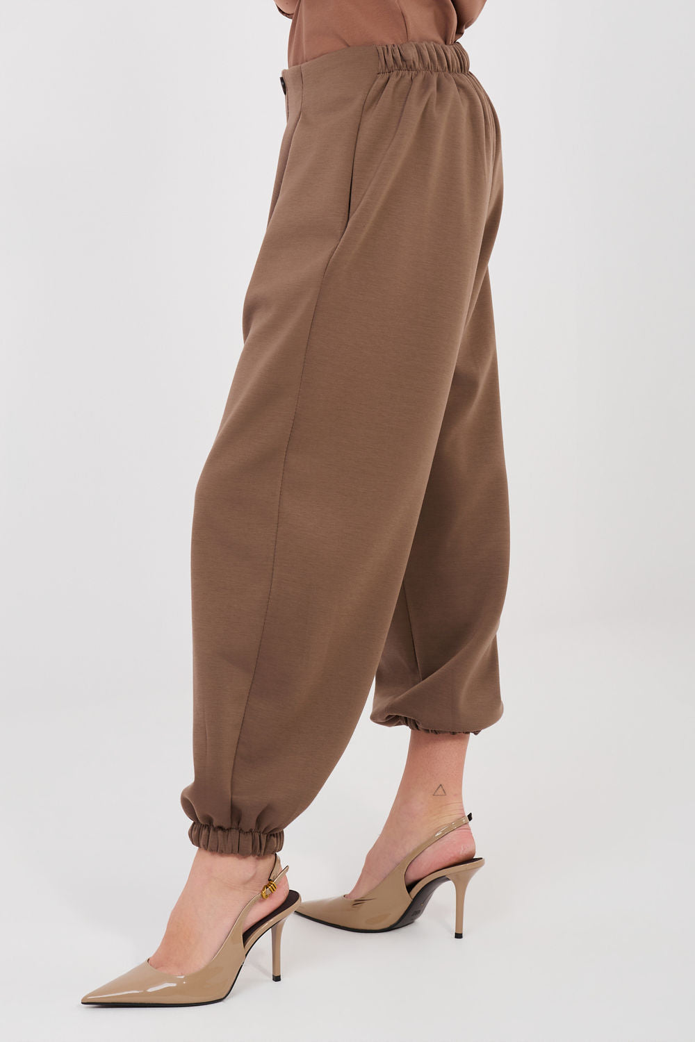 Italy Moda Brown Pleated Joggers - view 4