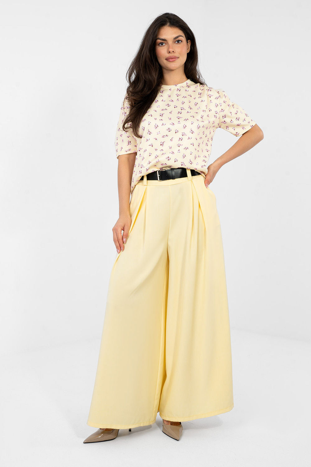 Italy Moda Light Yellow Floral Pleated Blouse - view 2