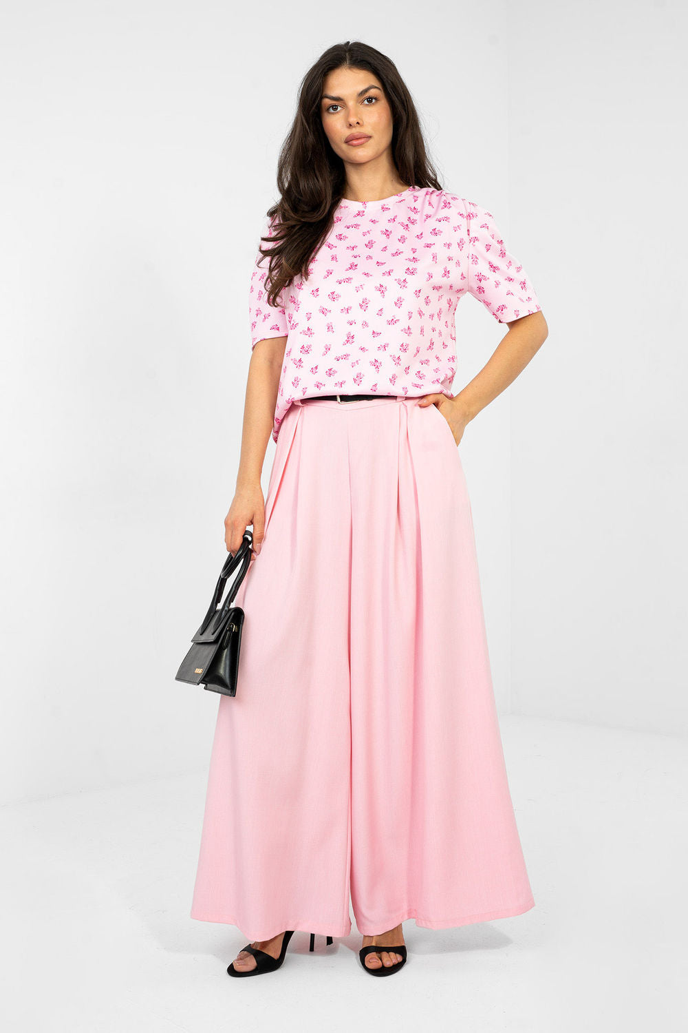 Italy Moda Light Pink Pleated Short Sleeve Blouse - view 2