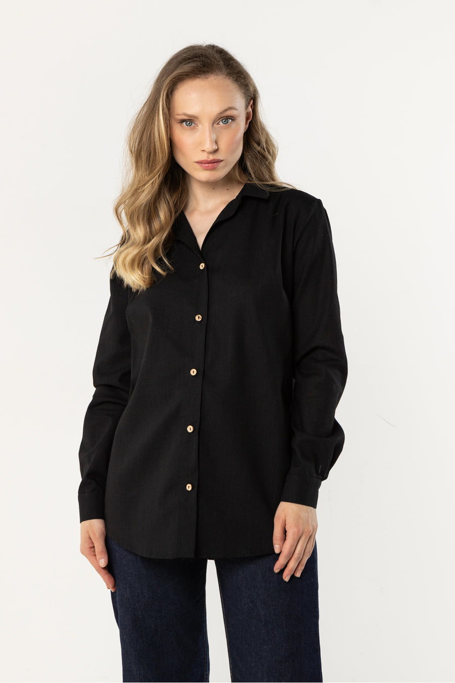 Awama Black Linen Long Sleeve Top