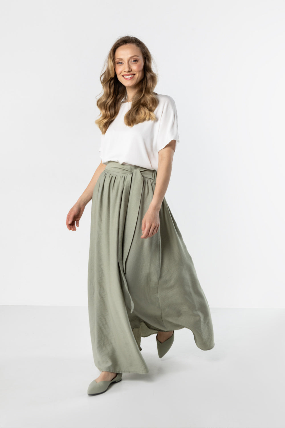 Awama Sage High Waisted Maxi Skirt - view 4