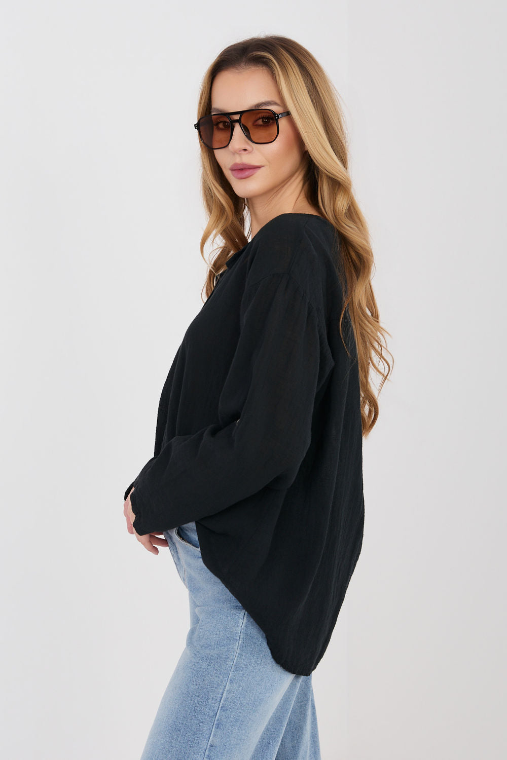 Italy Moda Black V-Neck Long Sleeve Blouse - view 4