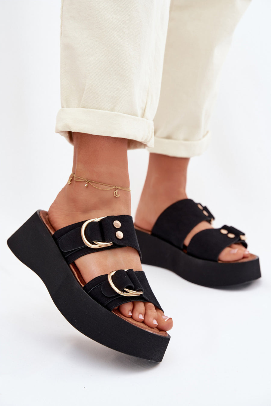 Step In Style Nelirae Black Platform Sandals