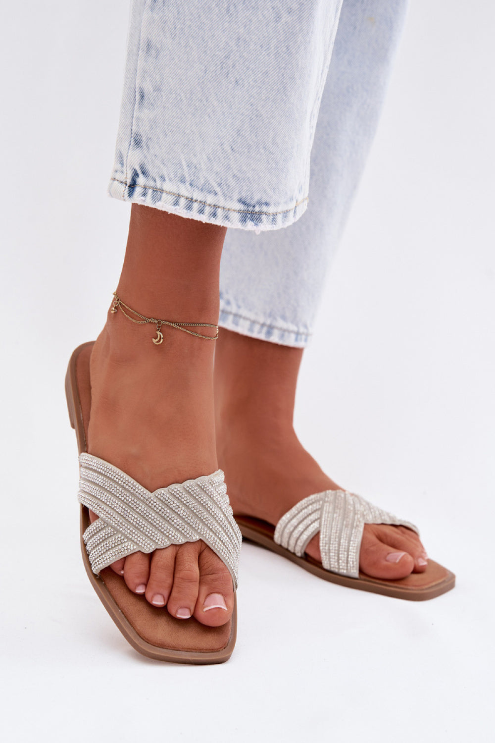 Step In Style Zinnia Silver Flip Flops
