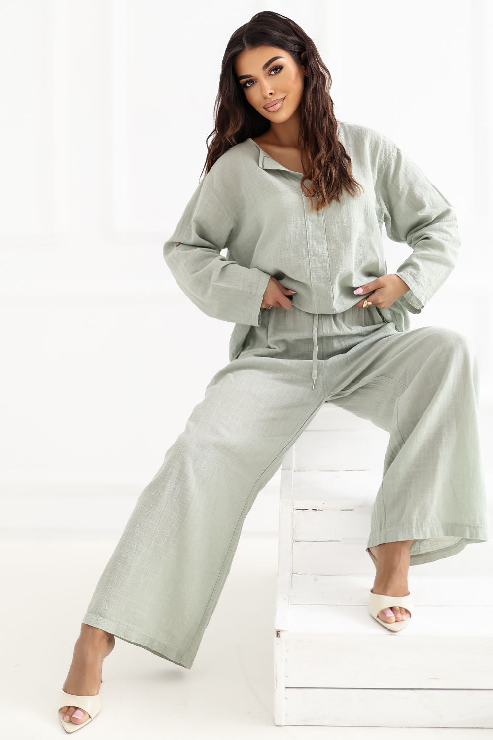 Italy Moda Khaki Wide Leg High Waisted Trousers - view 4