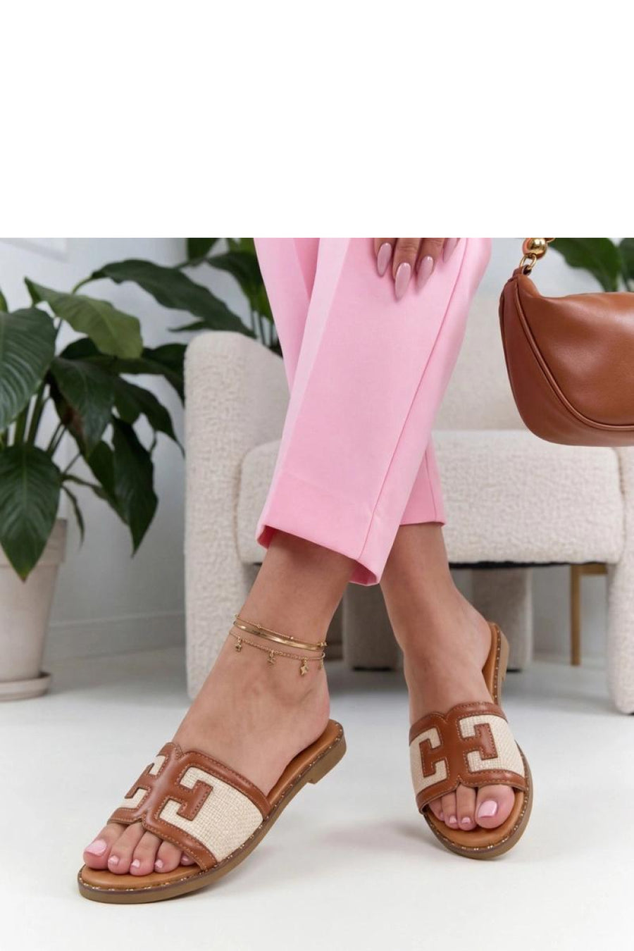Solea Gia Brown Faux Leather Flip Flops