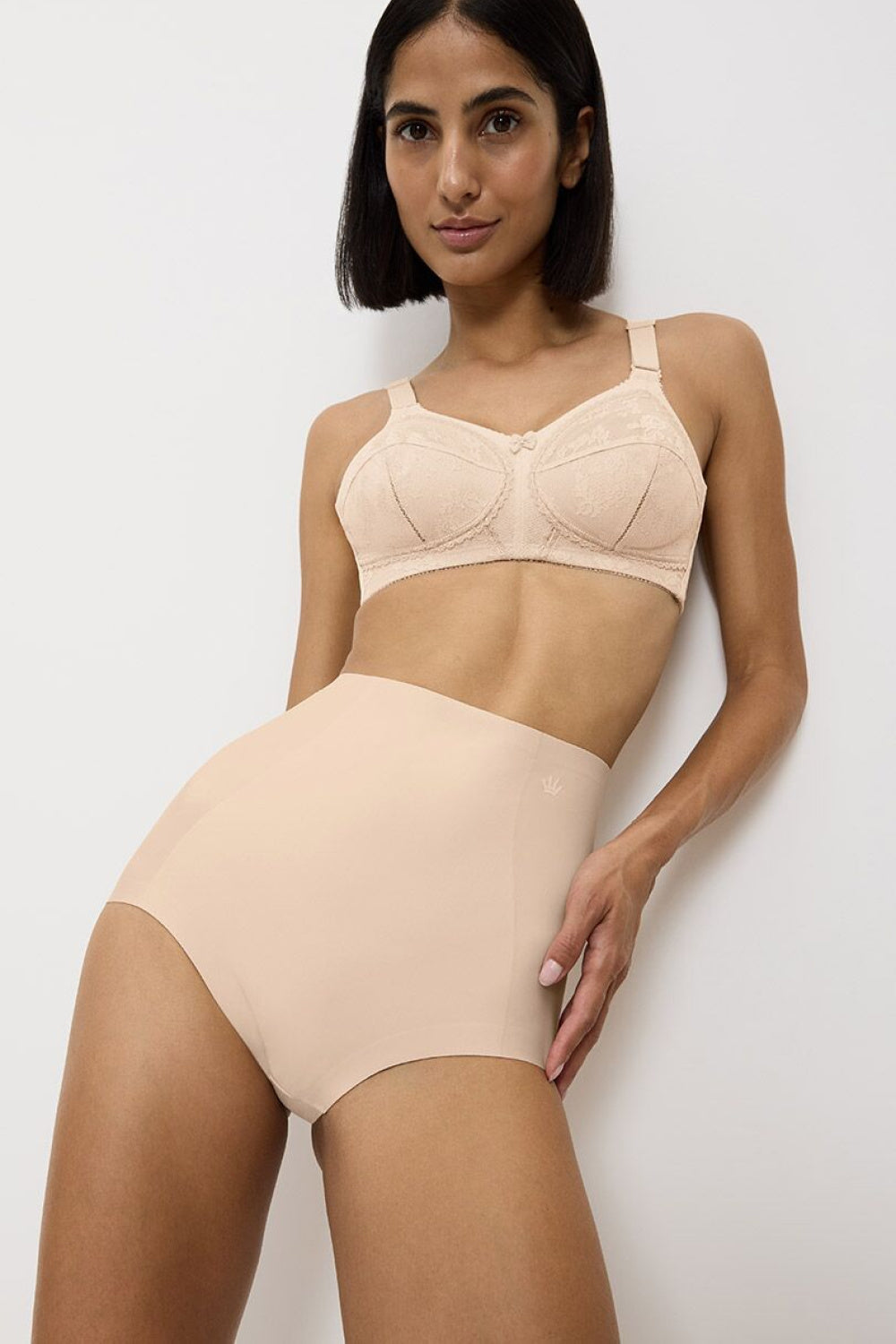 Triumph Medium Shaping Light Beige Padded High Waisted Knickers - view 2
