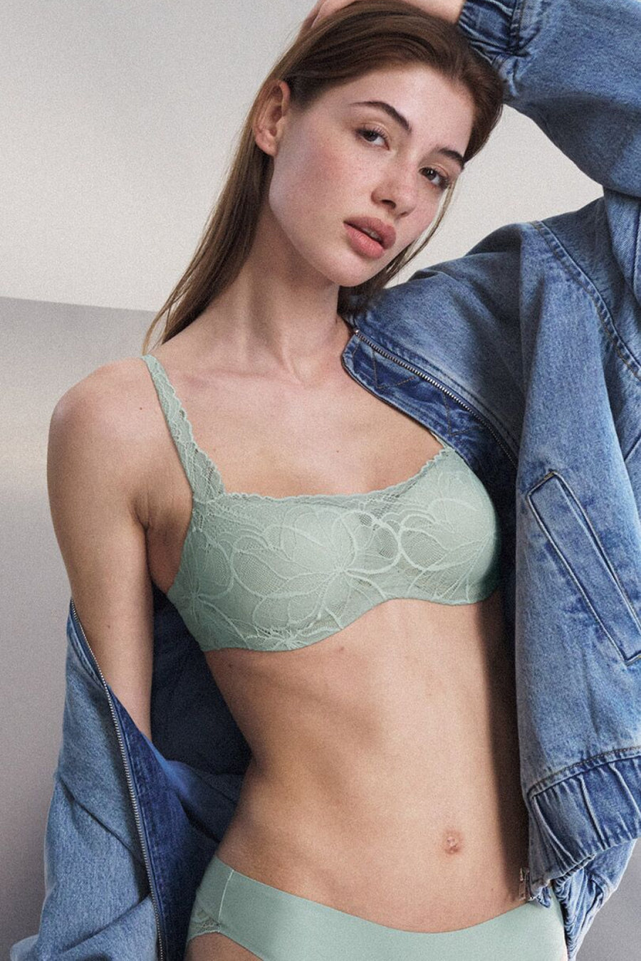 Triumph Pistachio Lace Padded Strapless Bra