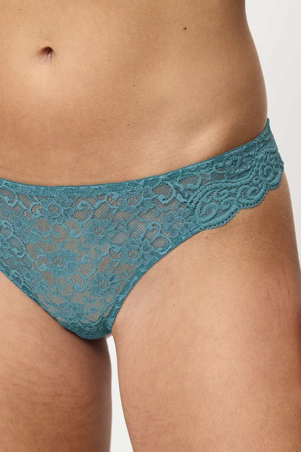 Triumph Amourette Turquoise Thong - view 4