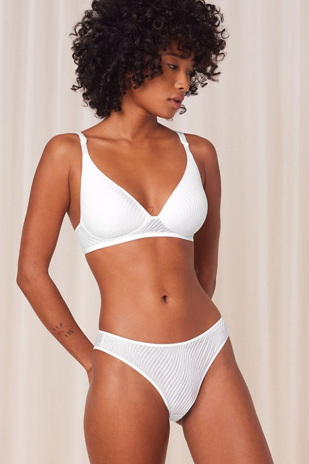 Triumph Tai Harmony Spotlight White Lace Knickers - view 2