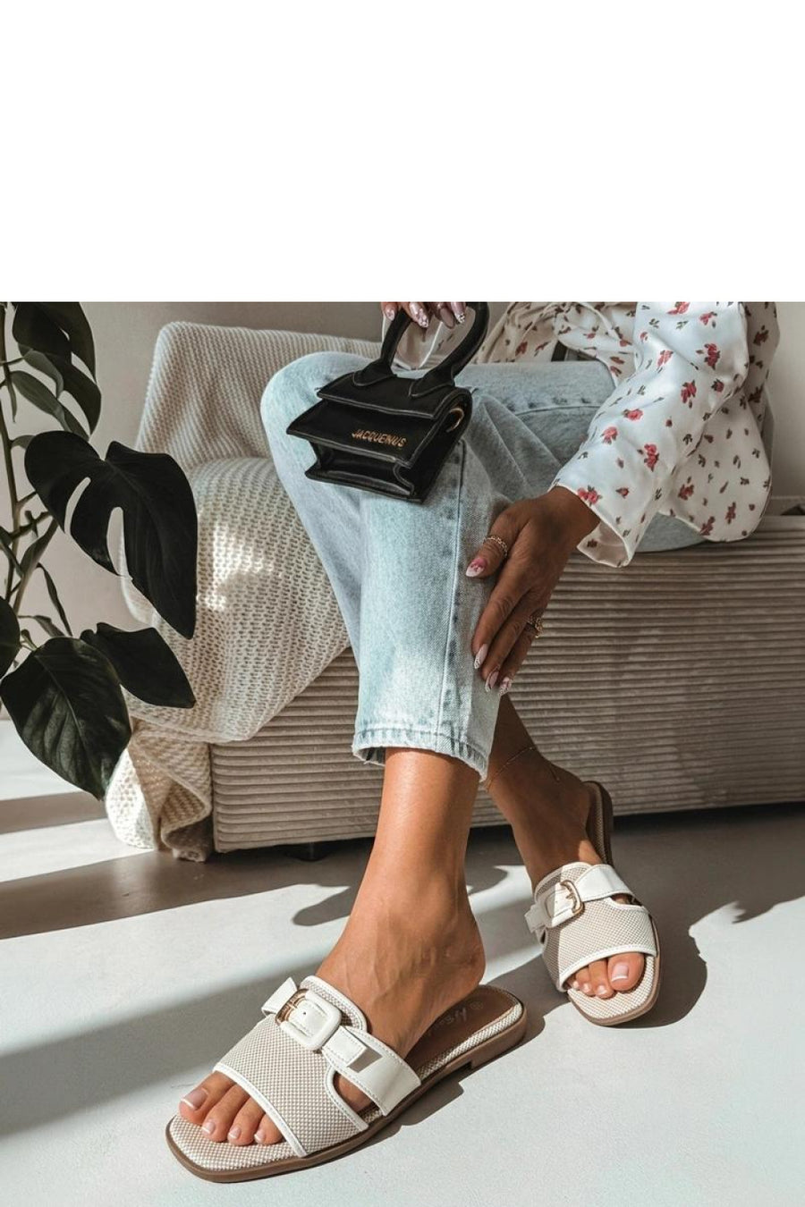 Solea Isadora White Faux Leather Flat Flip Flops