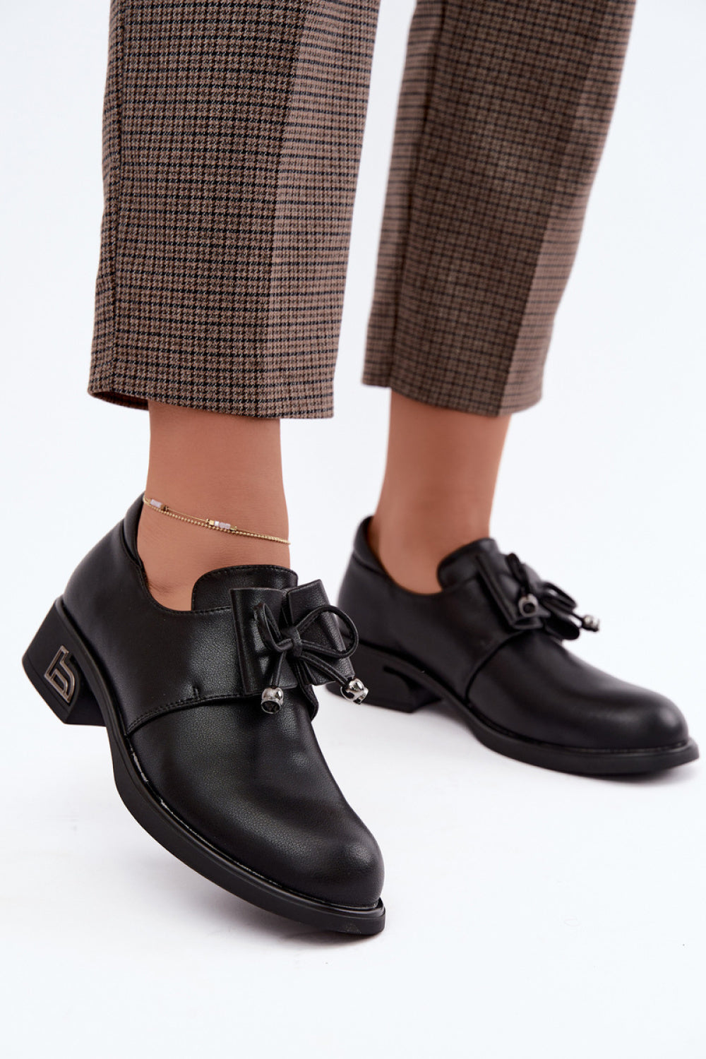 Step In Style Black Leather Heeled Shoes