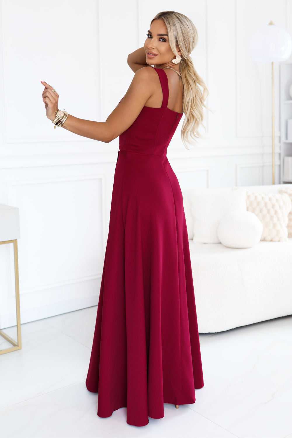 Numoco Aurelia Burgundy Bodycon Maxi Dress - view 2