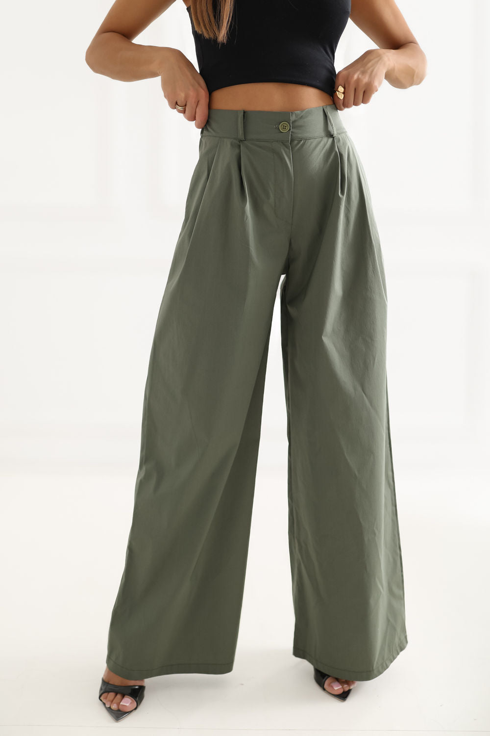 Rue Paris Khaki Pleated Cotton Trousers