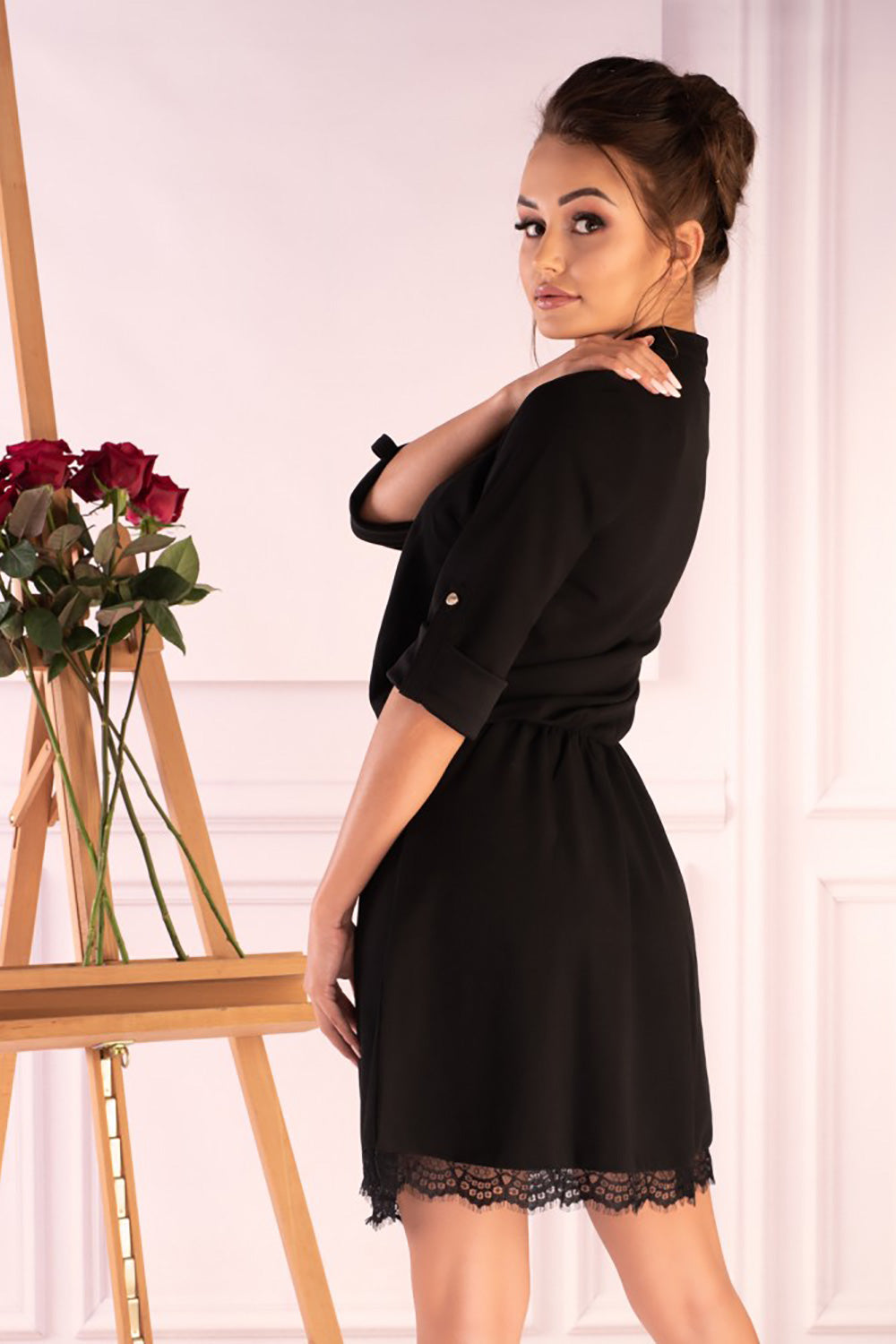Merribel Jentyna Black Lace Dress - view 3