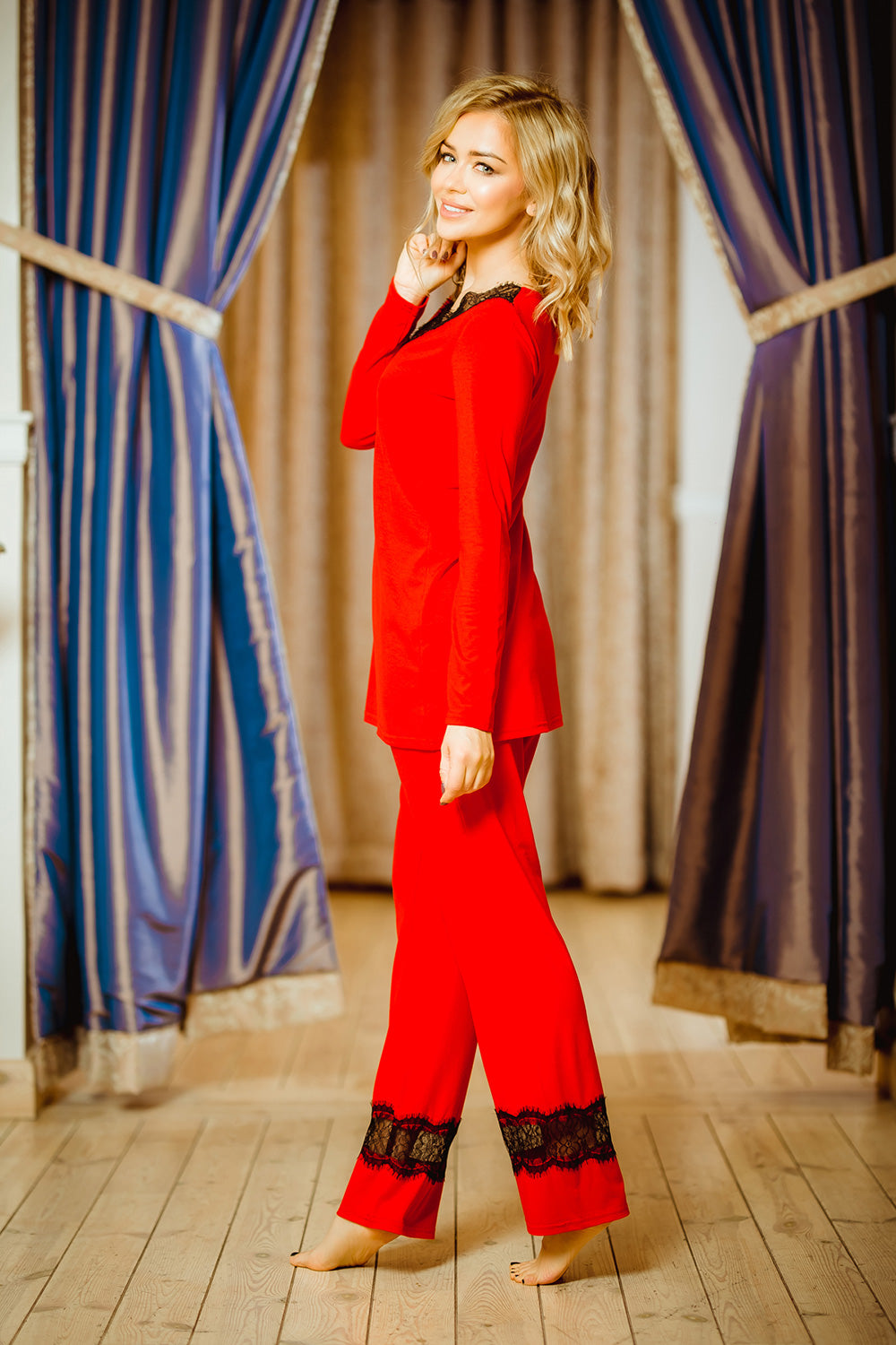 Kalimo Kapas Red Lace Pyjamas - view 2