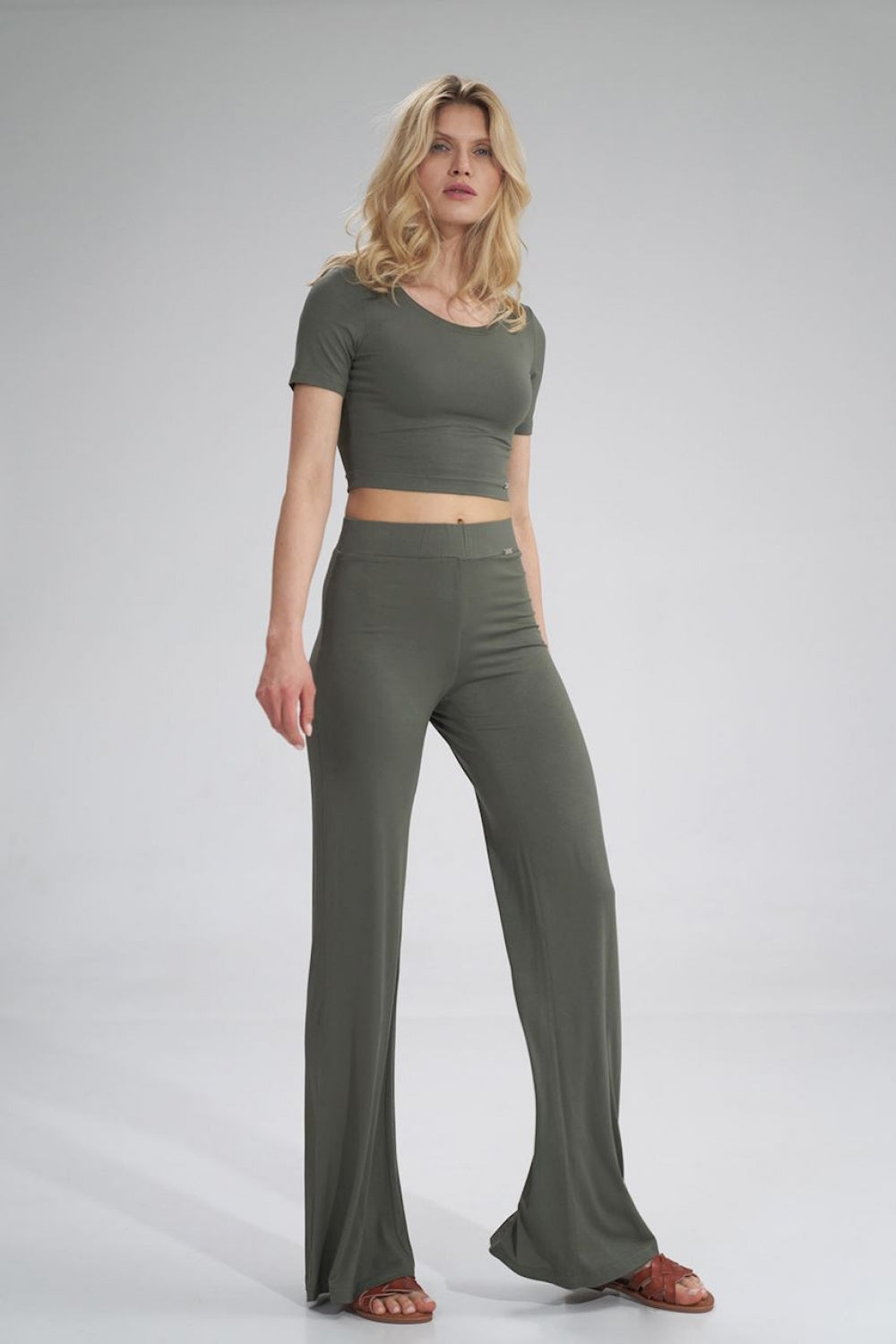 Figl Olive Cropped Short Sleeve Blouse - view 2