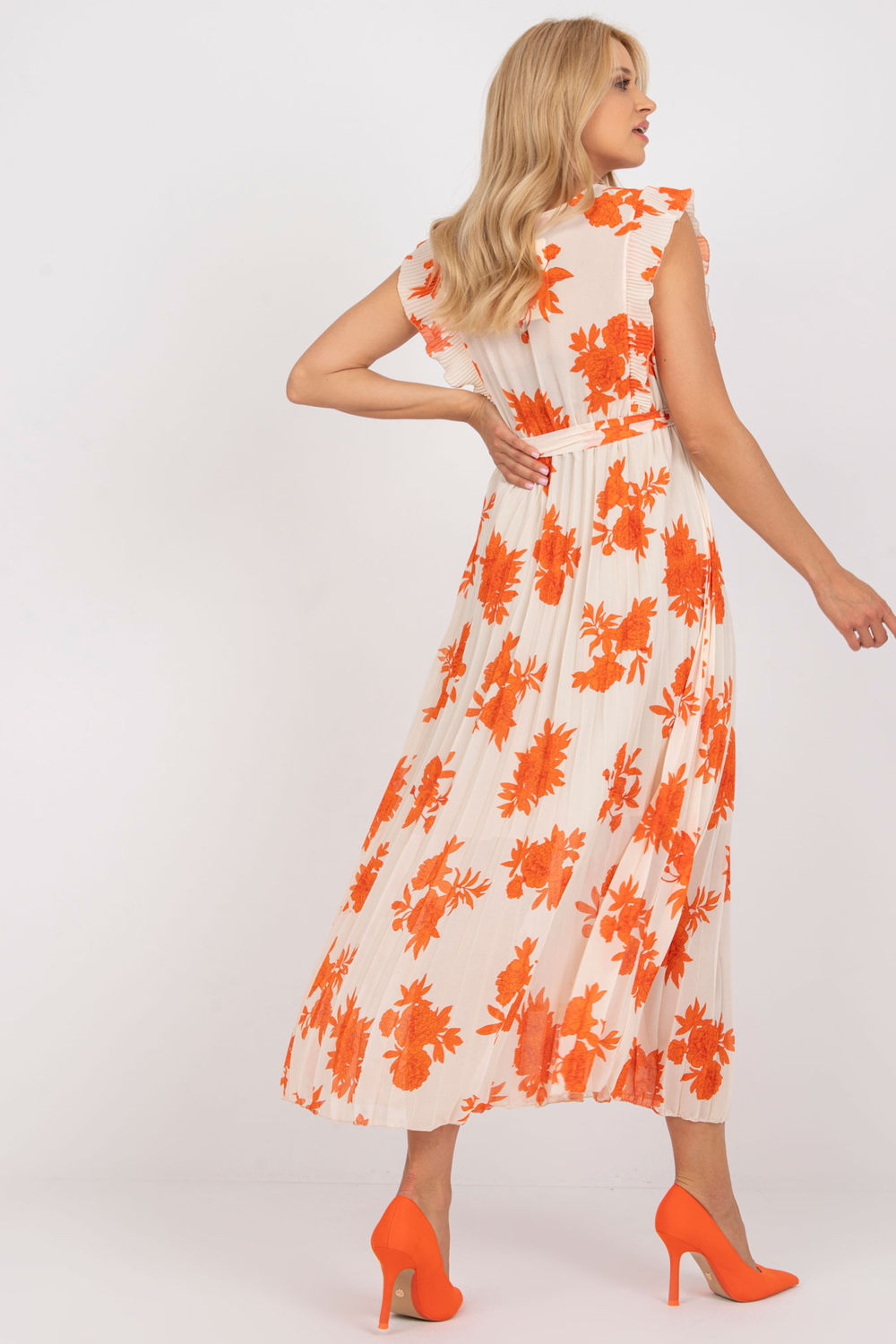 Italy Moda Orange Pleated Short Sleeve Dress - view 2