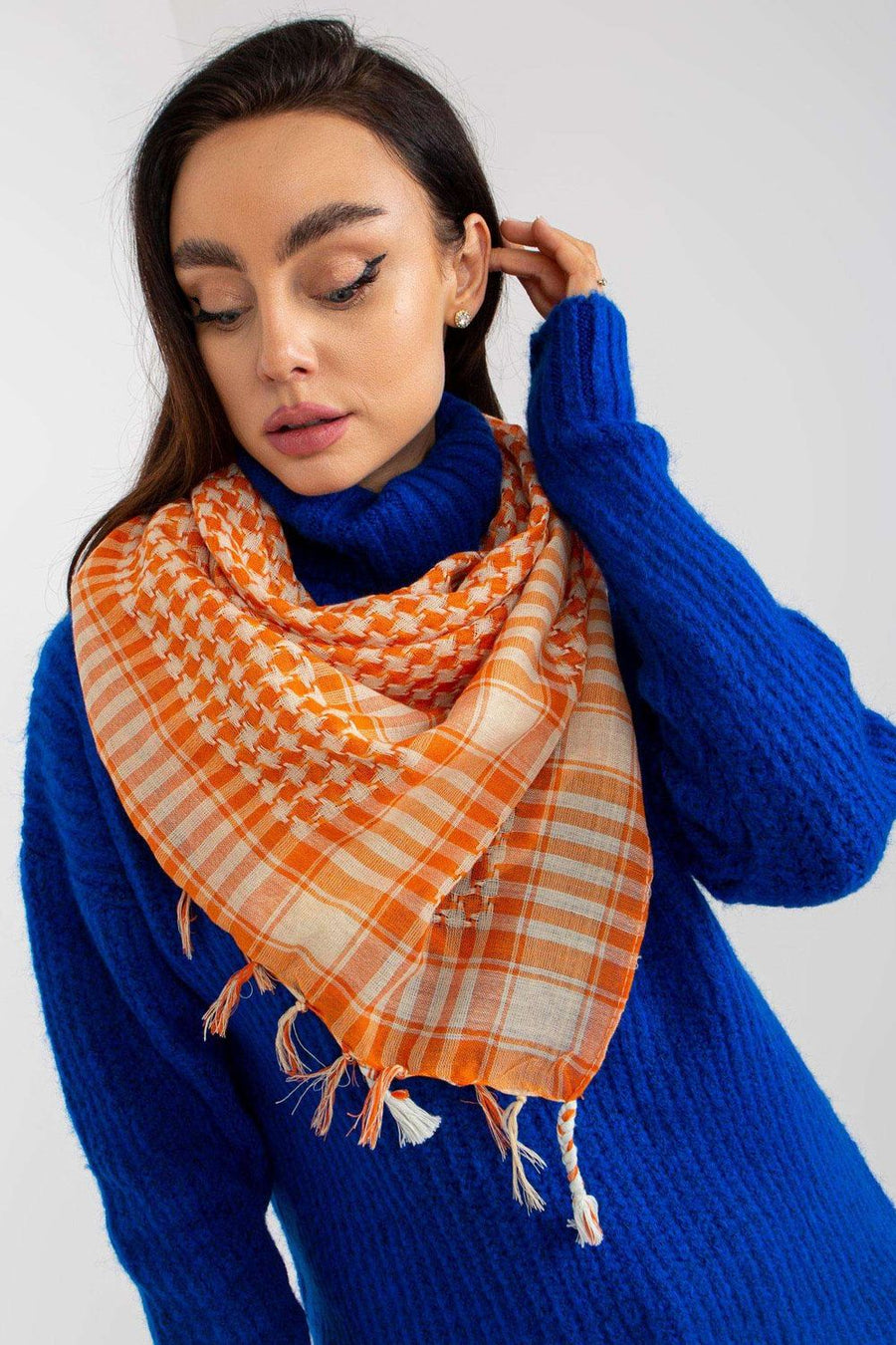 AT Beige Neck Scarf