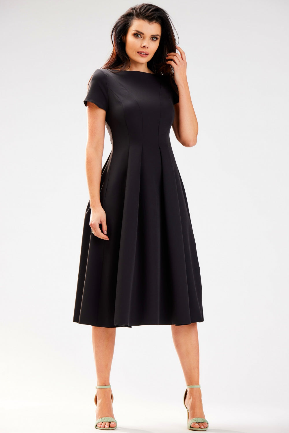 Awama Black Midi Short Sleeve Dress