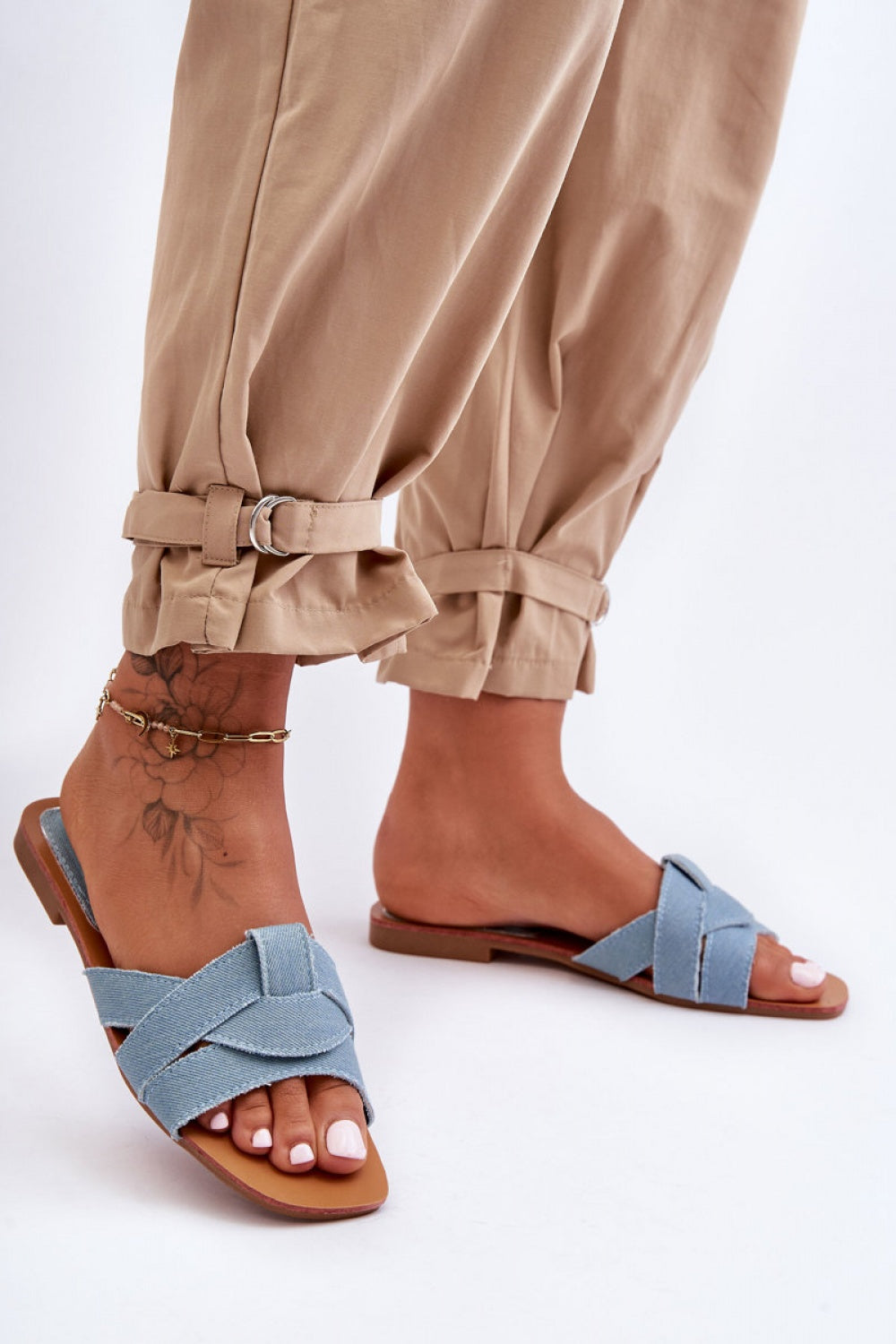 Step In Style Aversa Light Blue Flip Flops