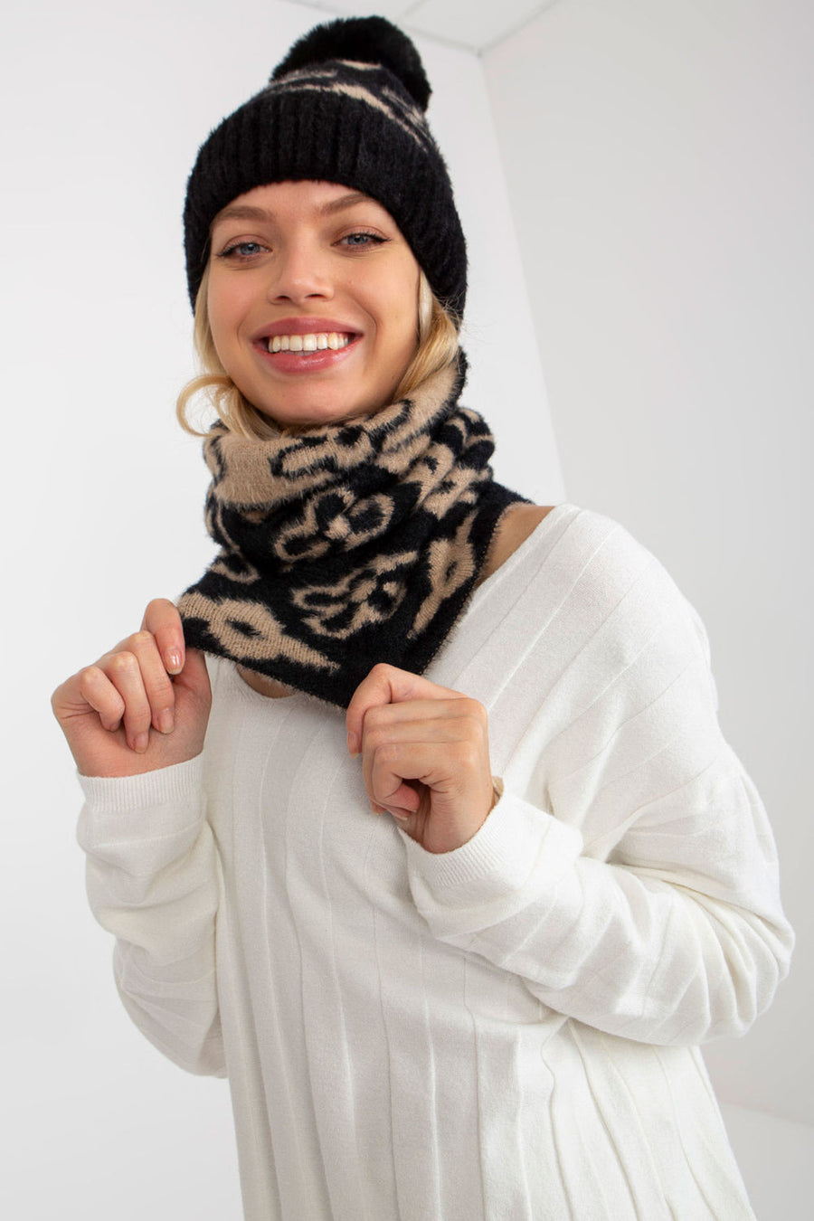 AT Beige Infinity Scarf