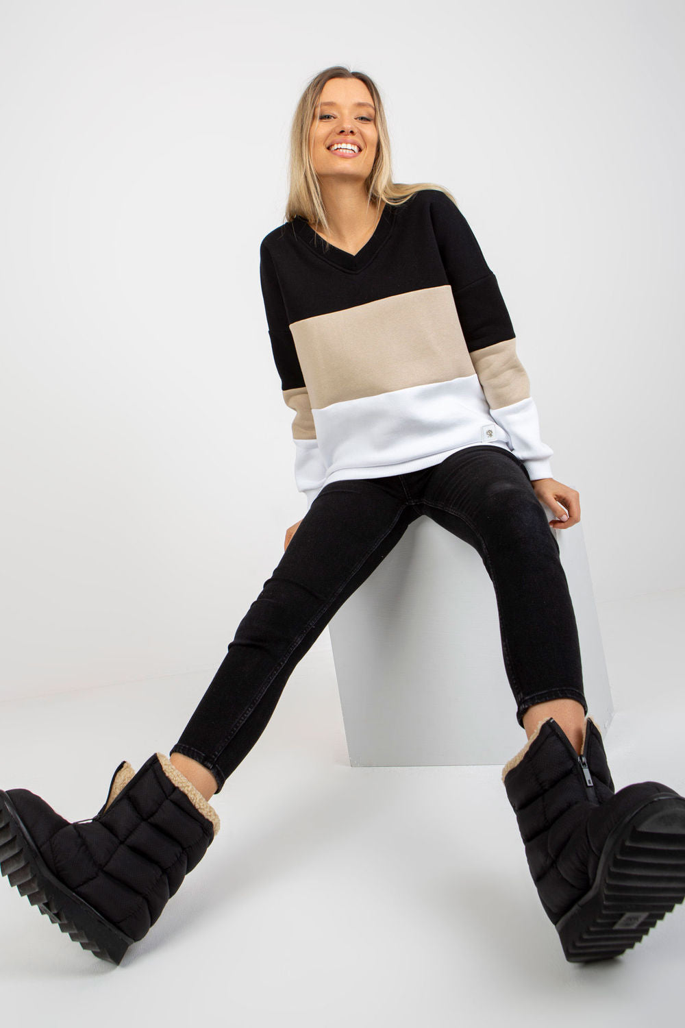 Relevance Beige V-Neck Long Sleeve Sweatshirt