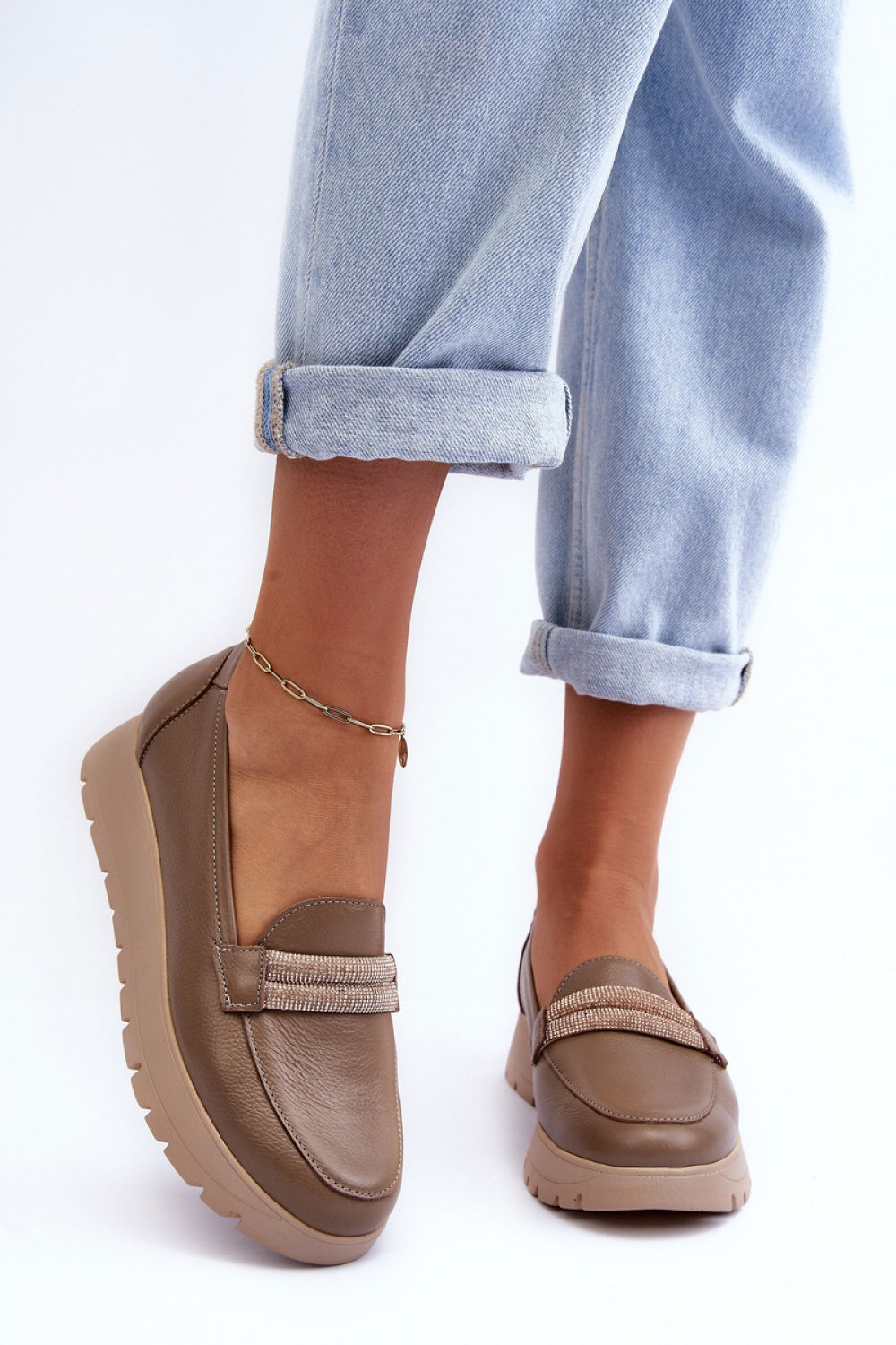 Step In Style Lemar Lehira Beige Leather Platform Shoes