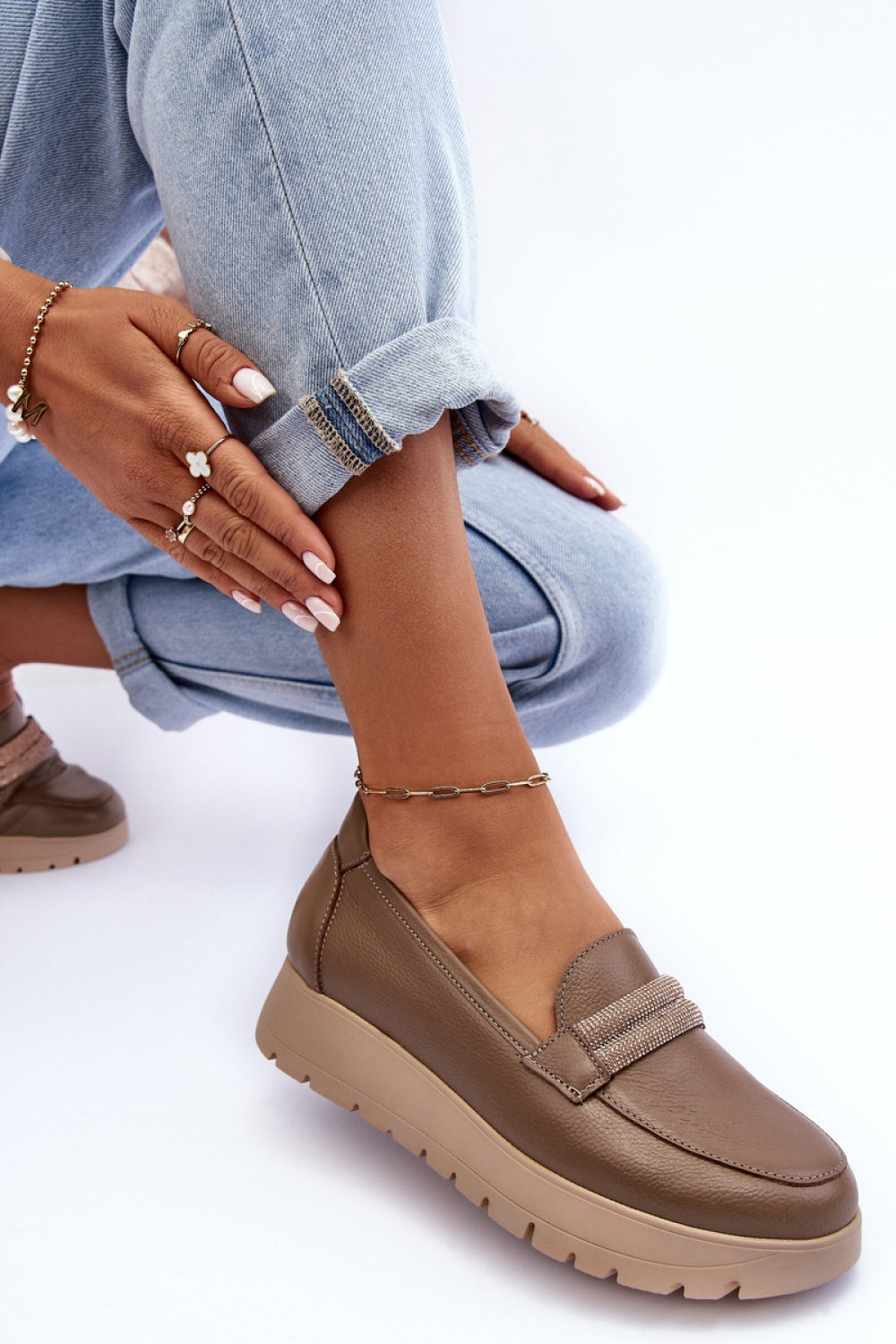 Step In Style Lemar Lehira Beige Leather Platform Shoes - view 2