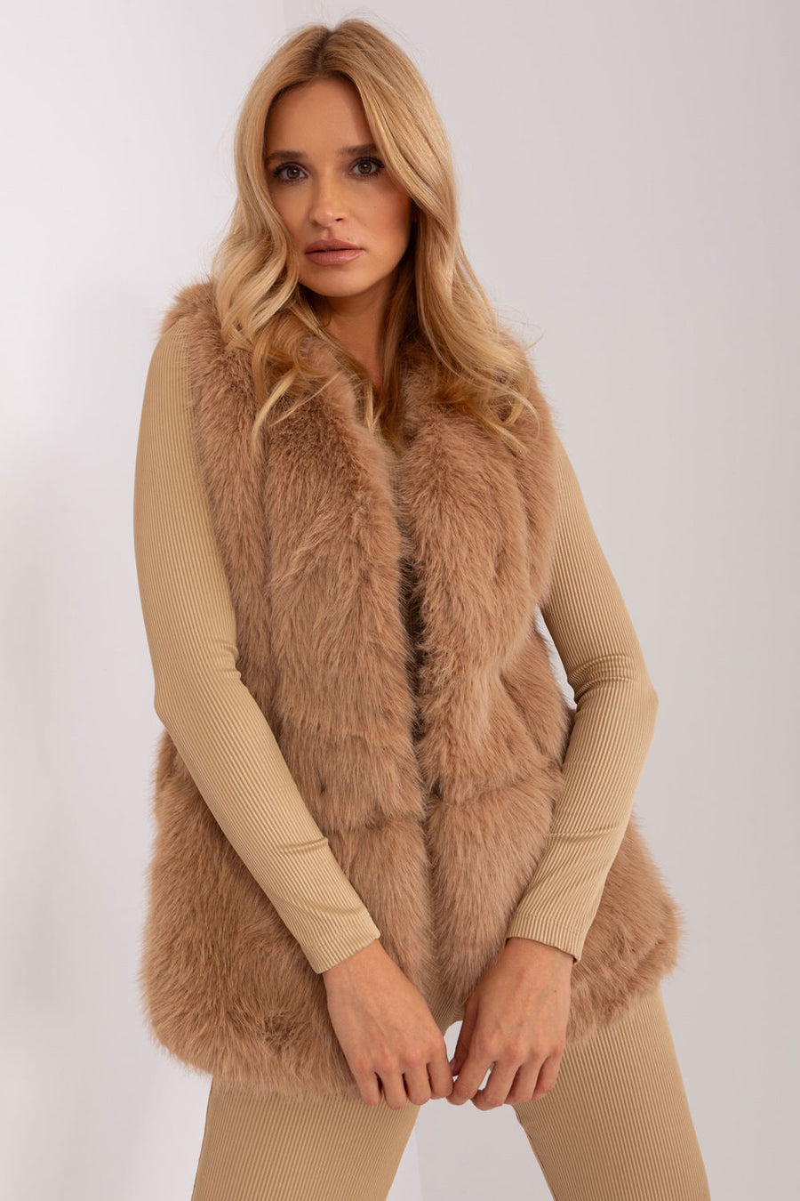 AT Camel Gilet