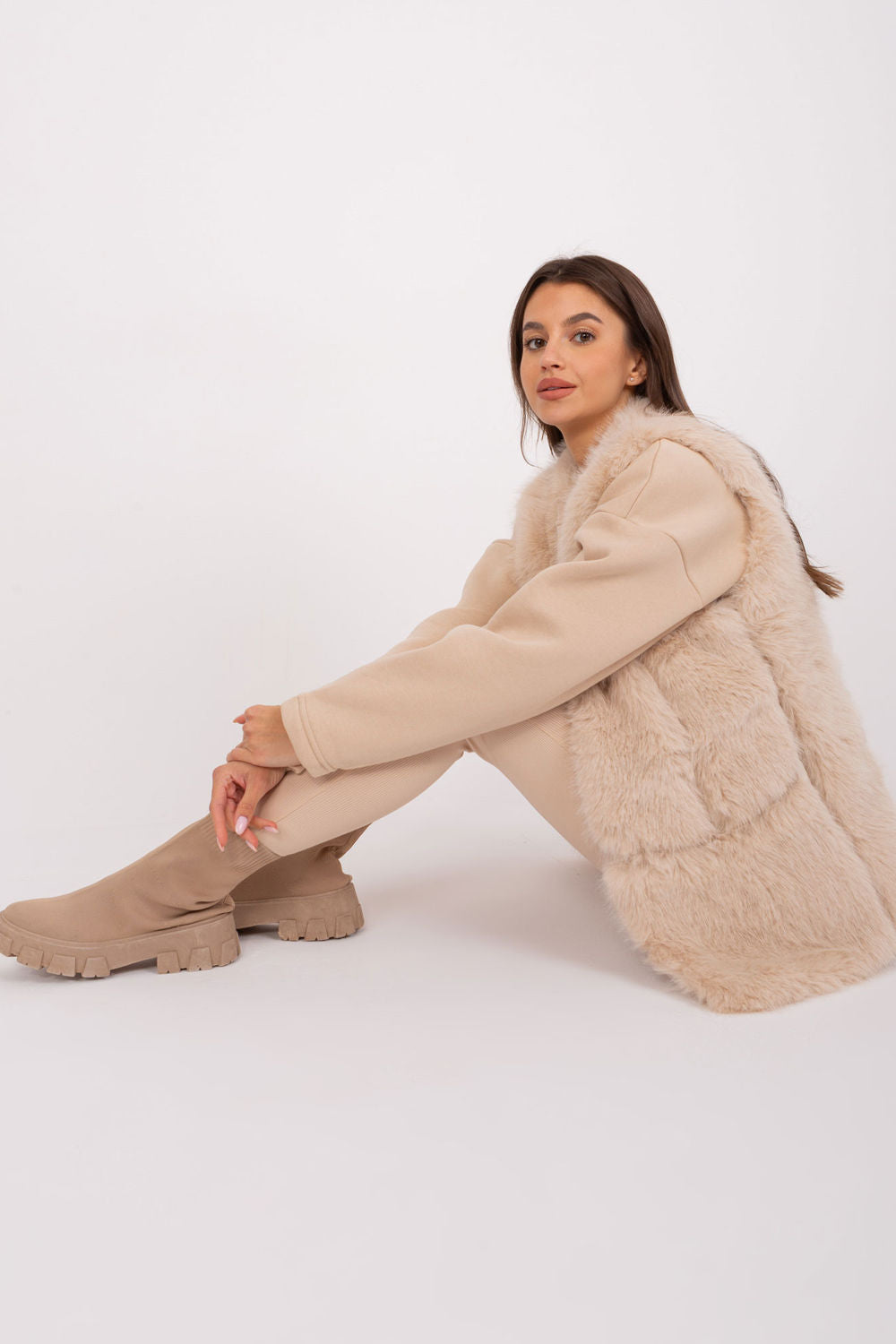 AT Beige Gilet - view 2