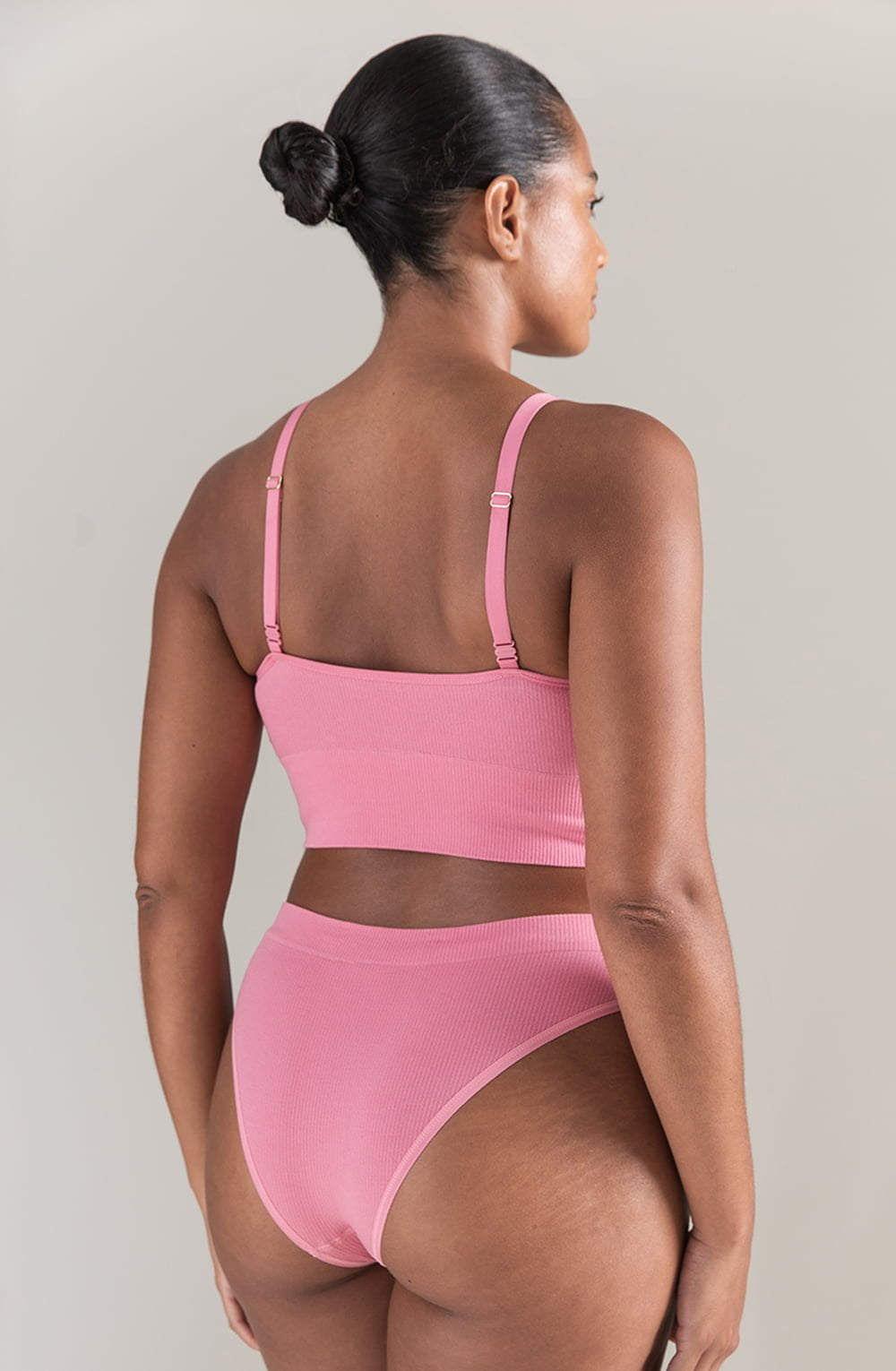 The TENCELâ„¢ Seamless Bralette Rose Pink