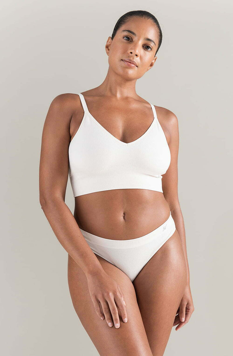 The TENCELâ„¢ Seamless Bralette White Sand