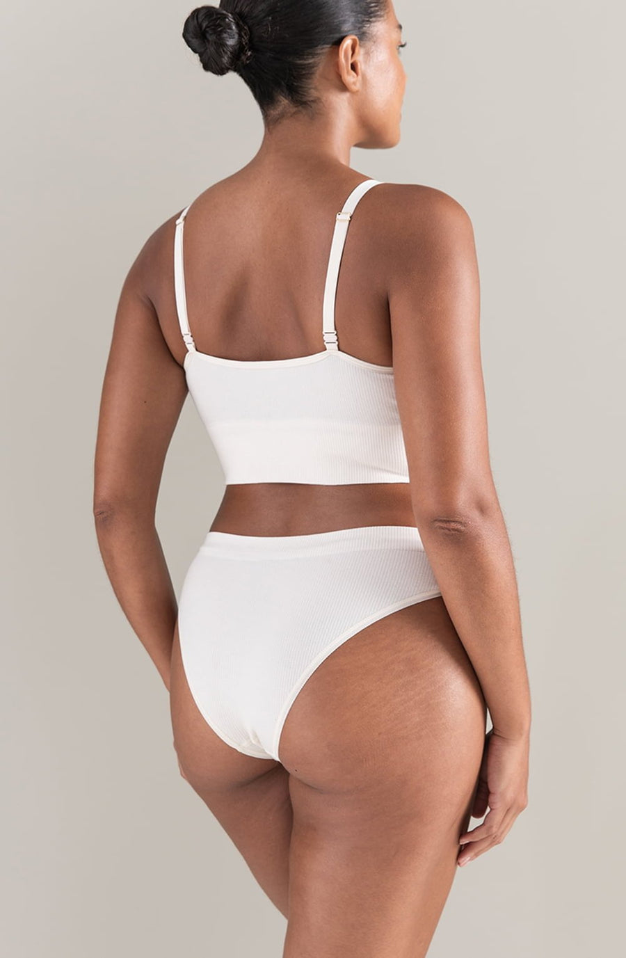 Nudea TENCEL Leg White Sand Briefs