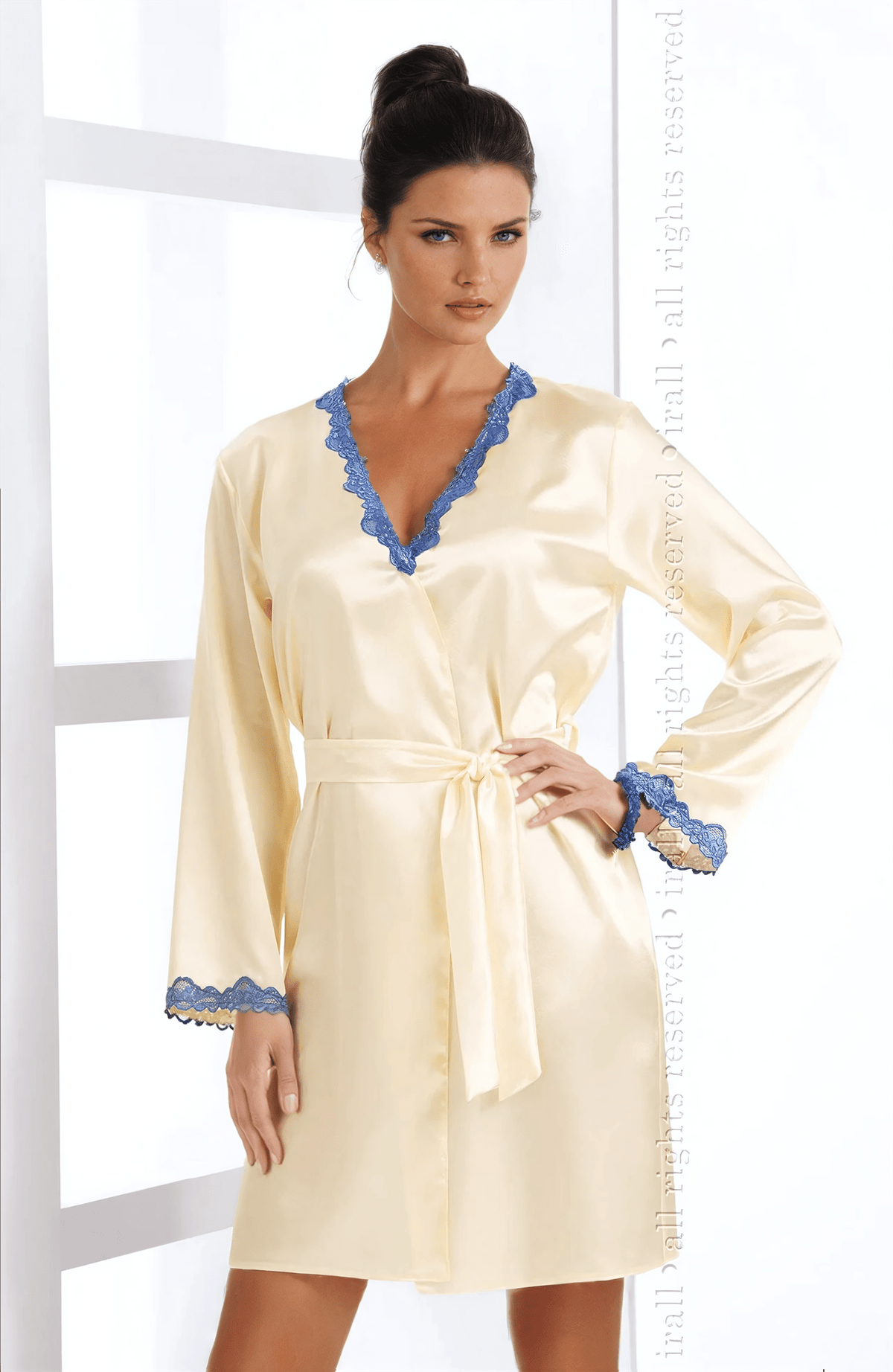 Irall Gloria Cream Lace Dressing Gown